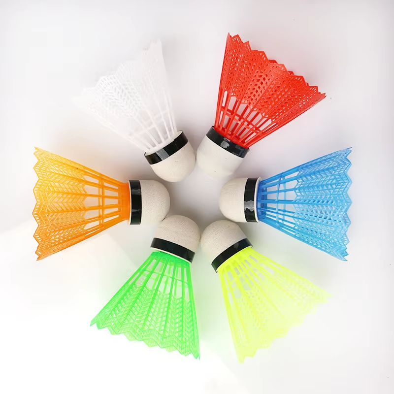 12 stuks kleurrijke plastic ba - Badminton Nylon Shuttlecock recensie en prijs