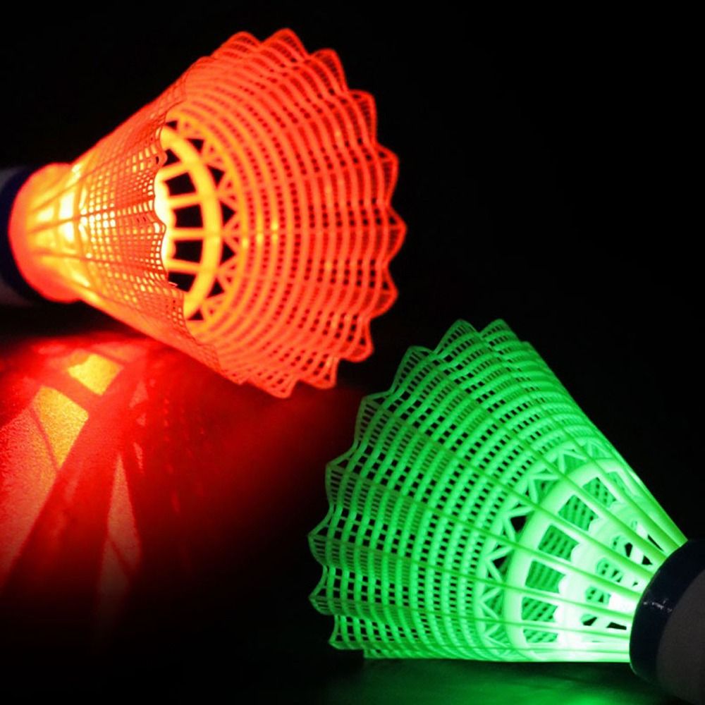 Verlichte LED-badmintonballen  - Badminton Nylon Shuttlecock recensie en prijs